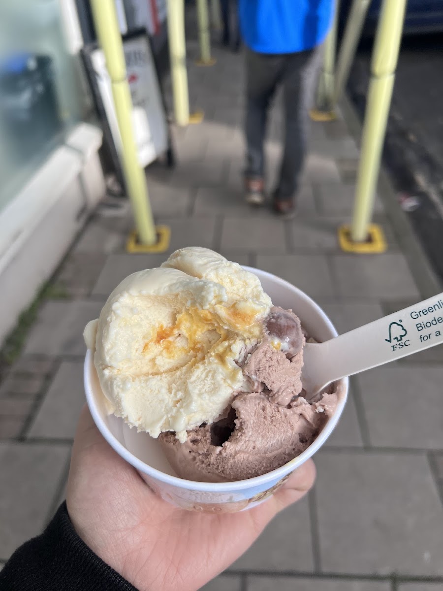 The Scoop Room Photos 2